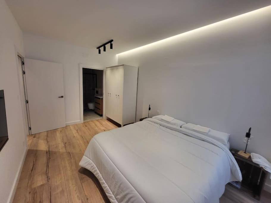 Moderno Apartamento Centrico Para 8 Personas Lejlighed Bilbao Eksteriør billede