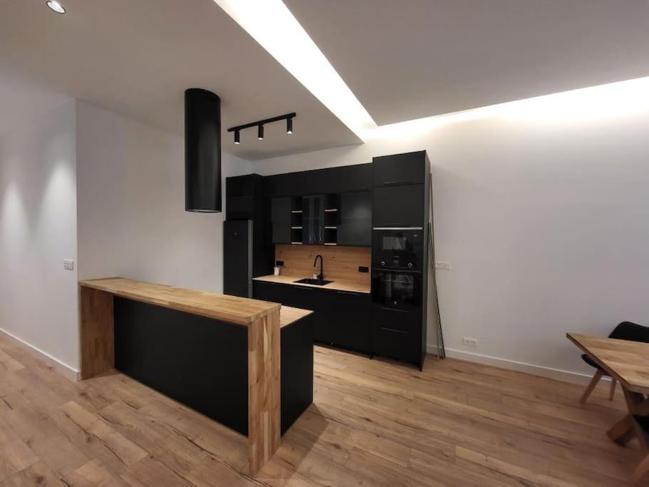 Moderno Apartamento Centrico Para 8 Personas Lejlighed Bilbao Eksteriør billede